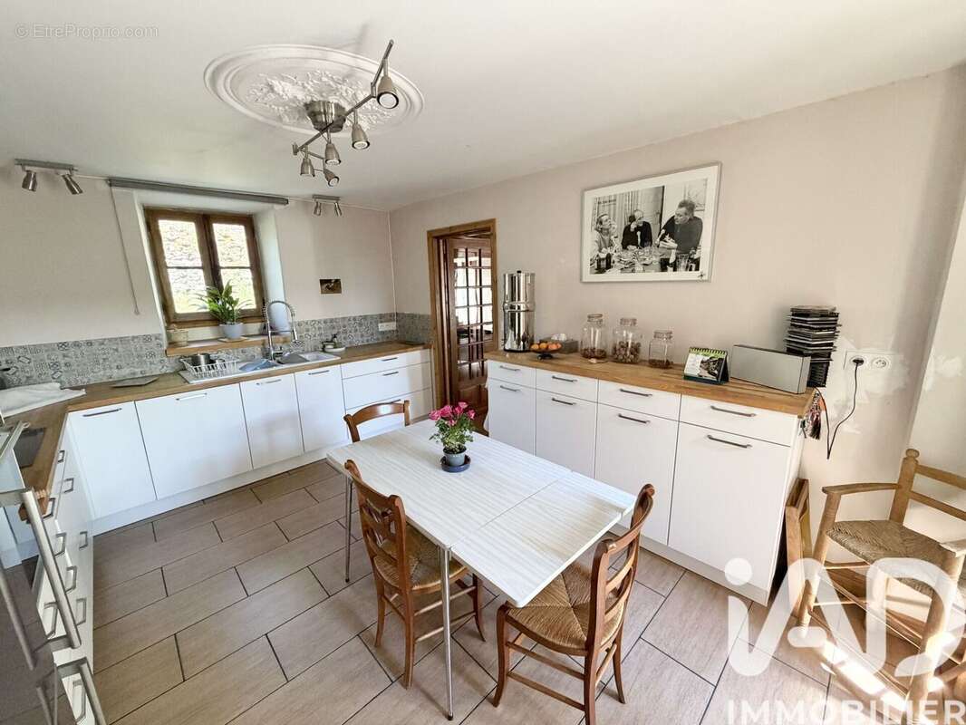 Maison 136 m² à Reyrevignes  - photo 5