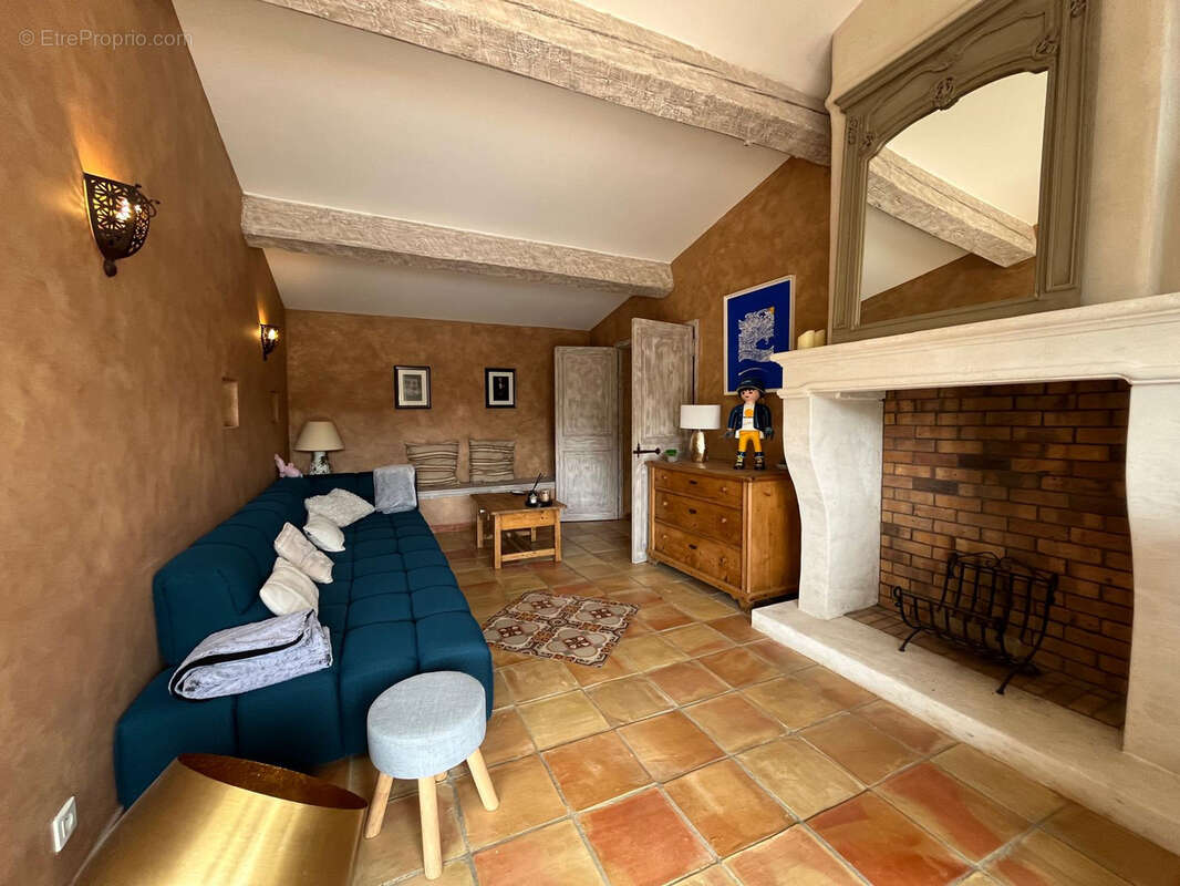 Maison à SIX-FOURS-LES-PLAGES