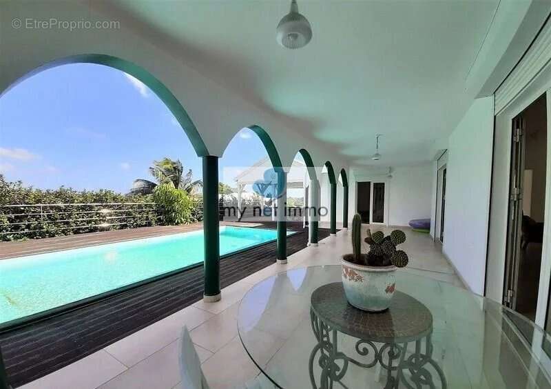 Maison à SAINTE-ANNE