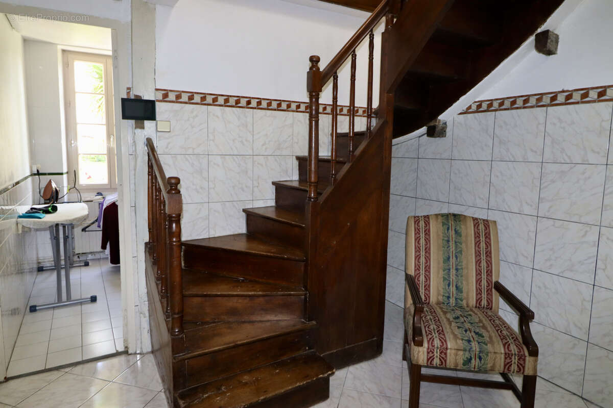 Maison à SAINTES