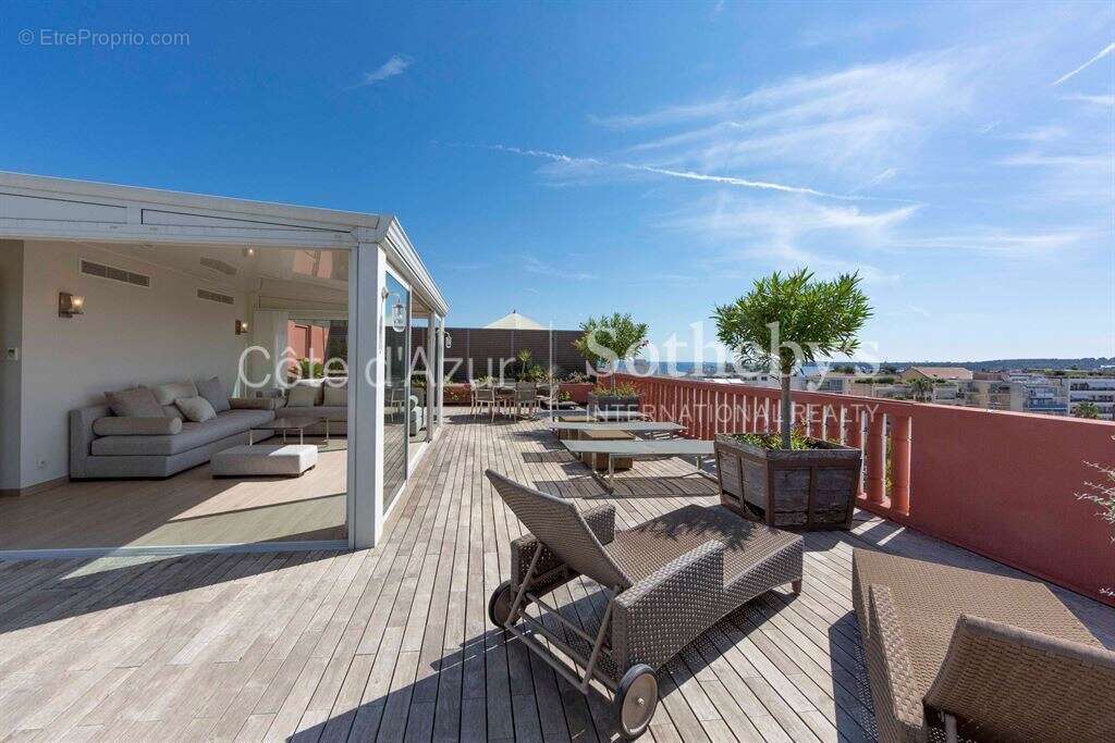 Appartement à CANNES