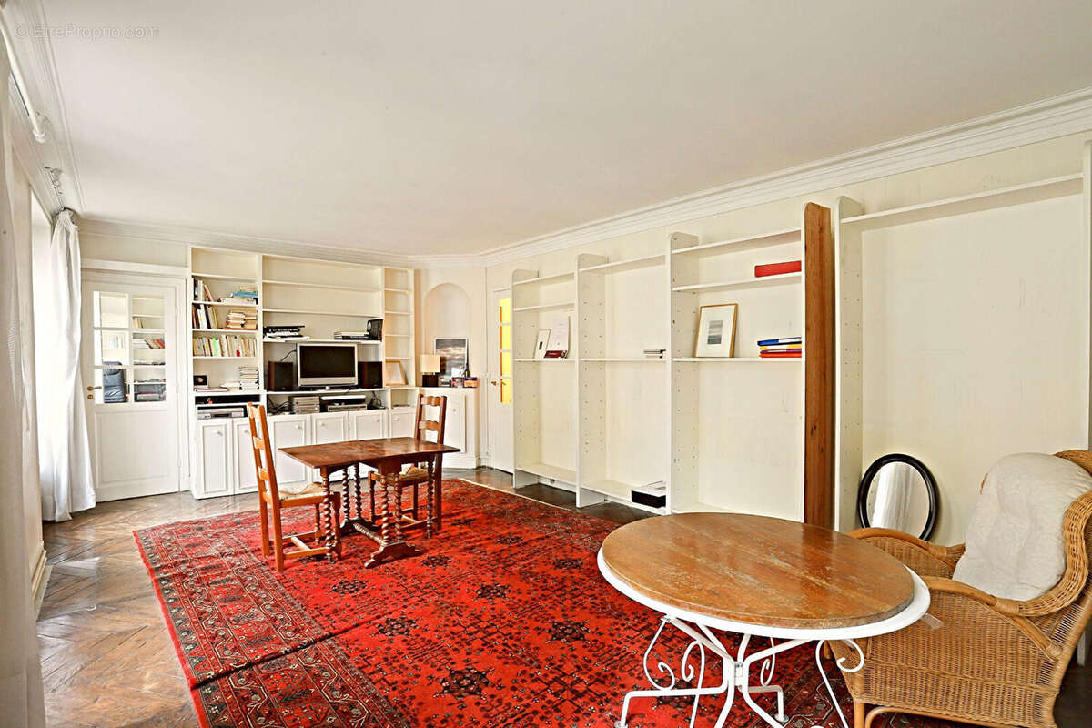 Appartement à PARIS-5E