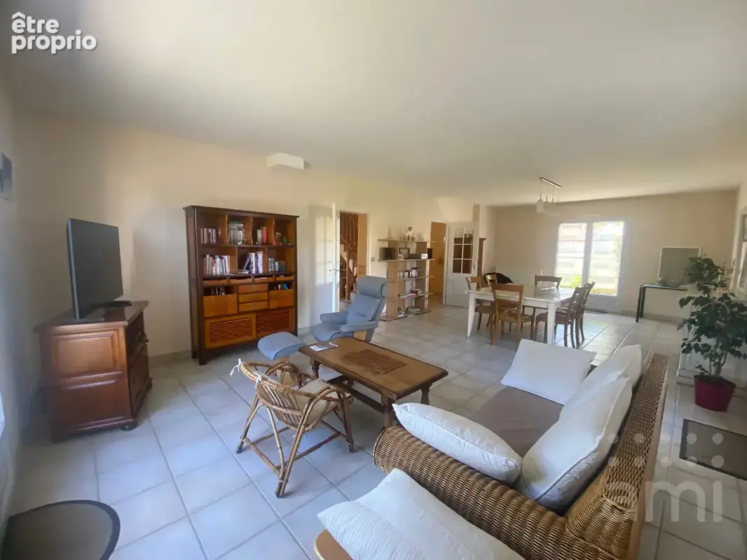 Maison Aiffres 7 pièces -158 m2 - photo 3