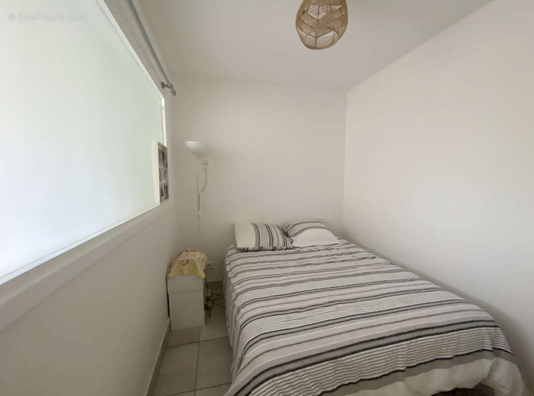 Appartement à MEZE