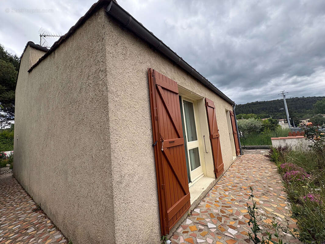 Maison à COUIZA