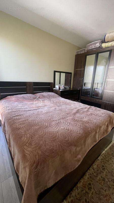 Appartement à THIAIS