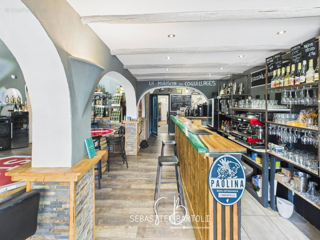 Photo 1 - Commerce à PORTO-VECCHIO