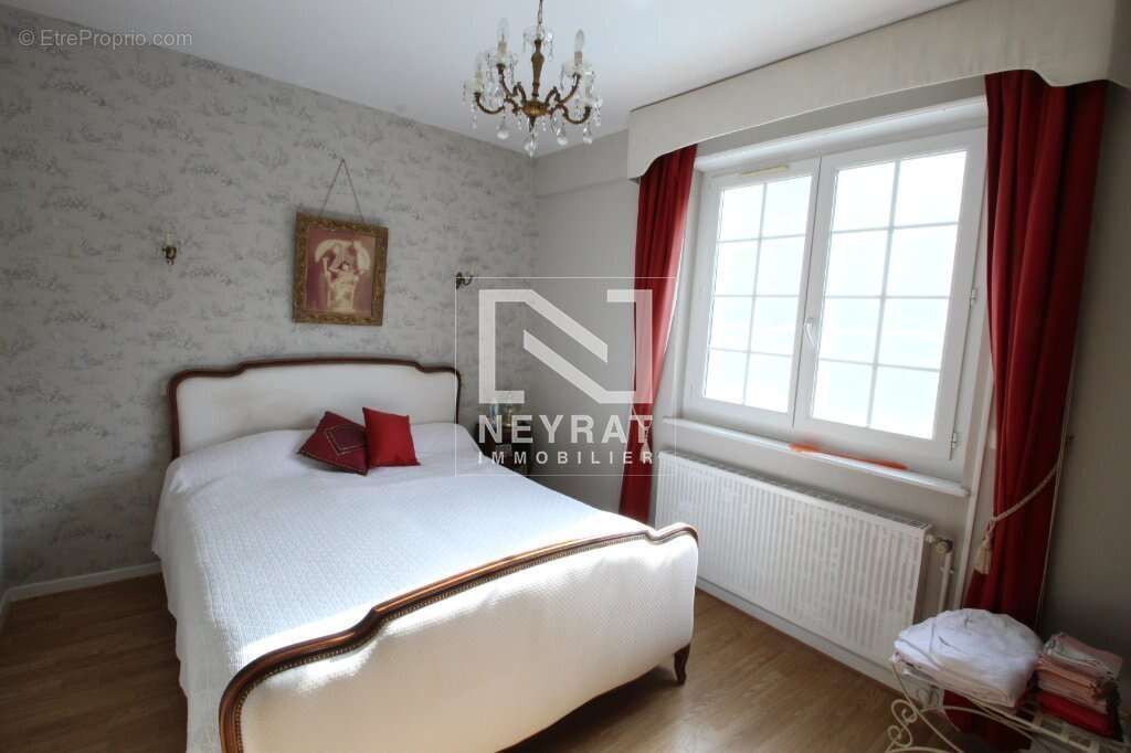 Maison à PIERRE-DE-BRESSE