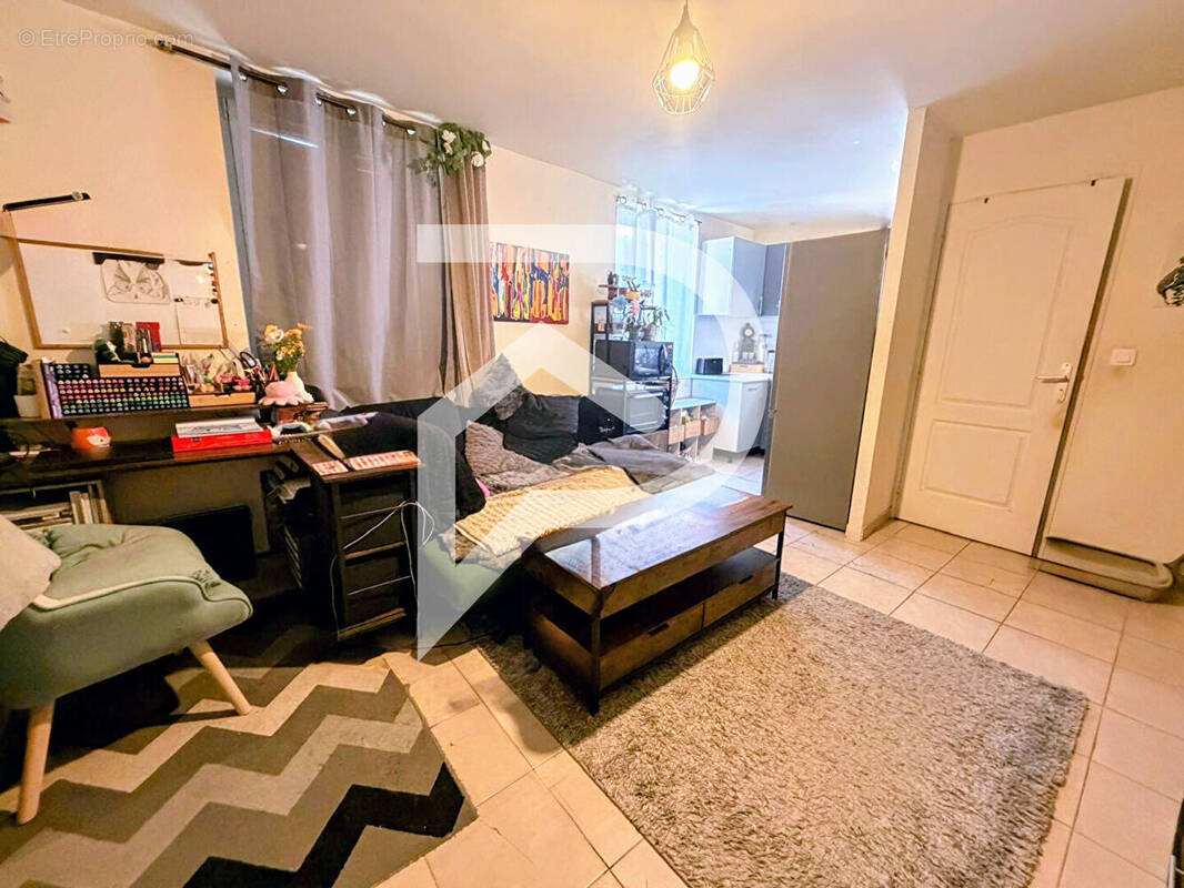 Appartement à MERU