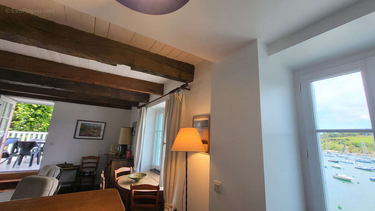 Maison à SAUZON