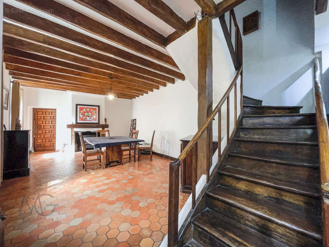 Maison à THOIRY