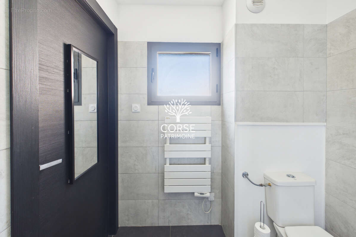 EXCLUSIVITE - Studio tout confort dans résidence de tourisme - photo 7
