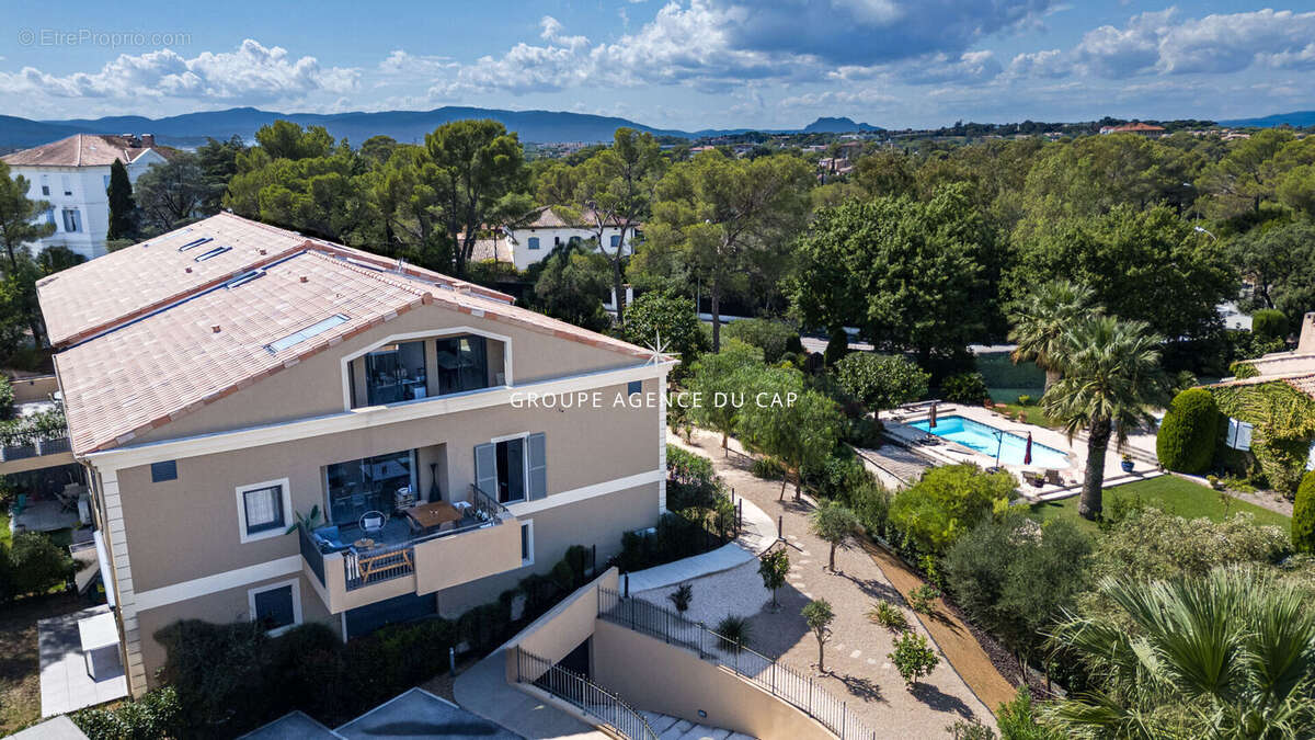 Appartement à SAINT-RAPHAEL