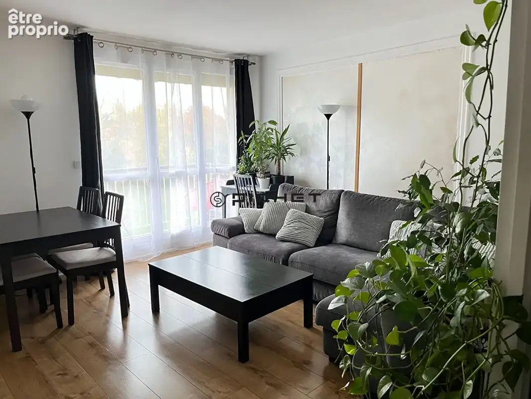 Appartement Plaisir 4 pièces 75.17 m2 - photo 2