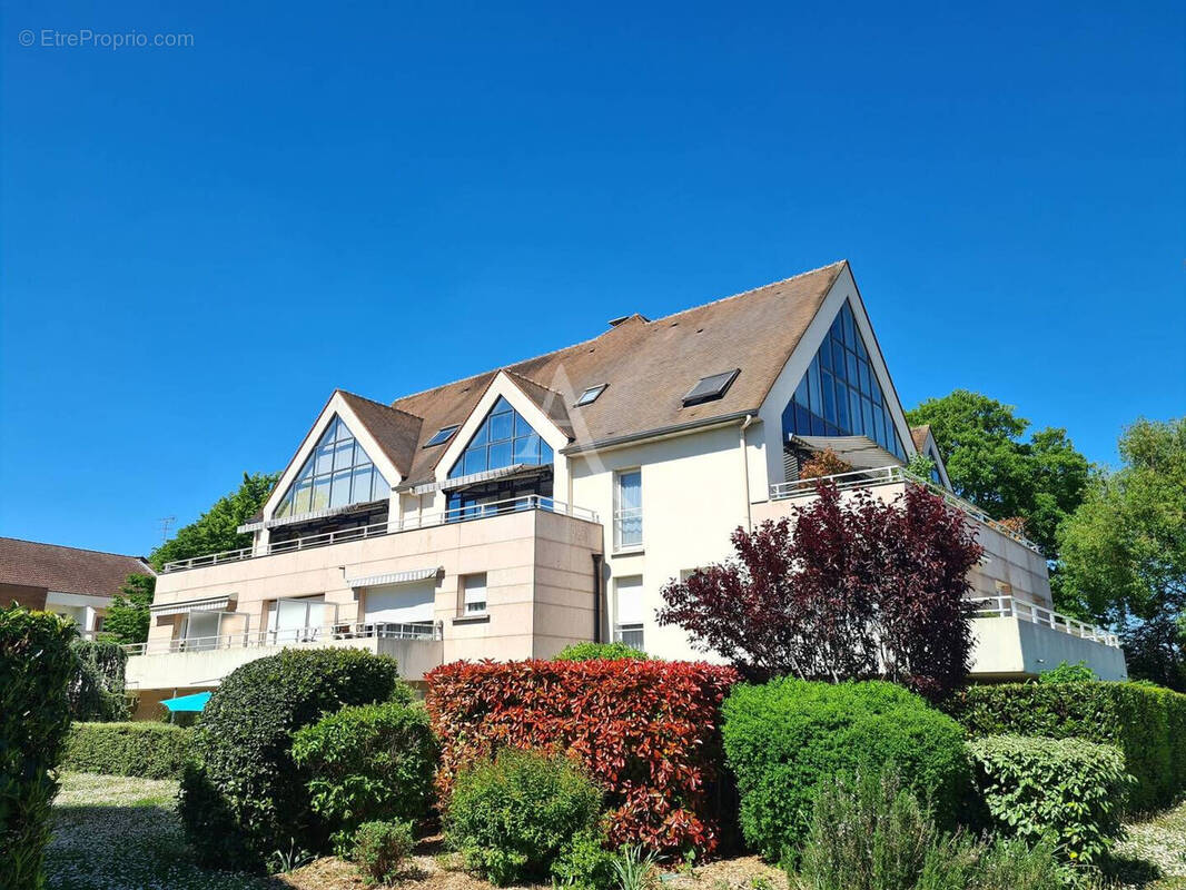 Appartement à OZOIR-LA-FERRIERE