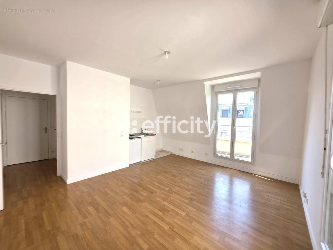 Appartement à CHATILLON