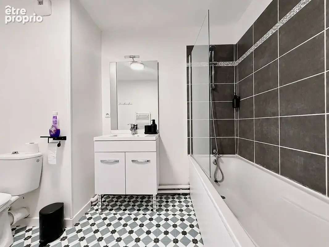 Appartement 3 pièces meublé avec 2 terrasses, parking et ascenseur ? Croisé-Laroche - photo 14