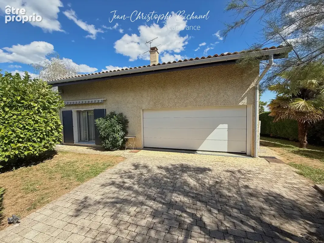 Maison familiale de 169 m² – 5 chambres – Terrain de 910 m² – Chaponost - photo 2