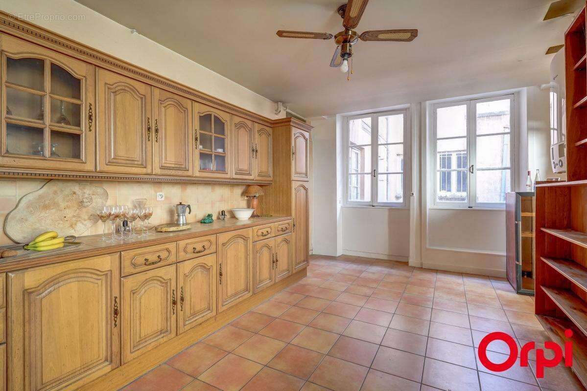 Appartement à CALUIRE-ET-CUIRE