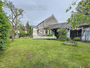 Maison à VILLECONIN