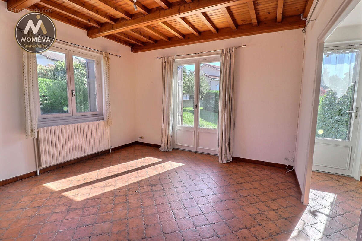 Maison à MONTFAUCON-EN-VELAY