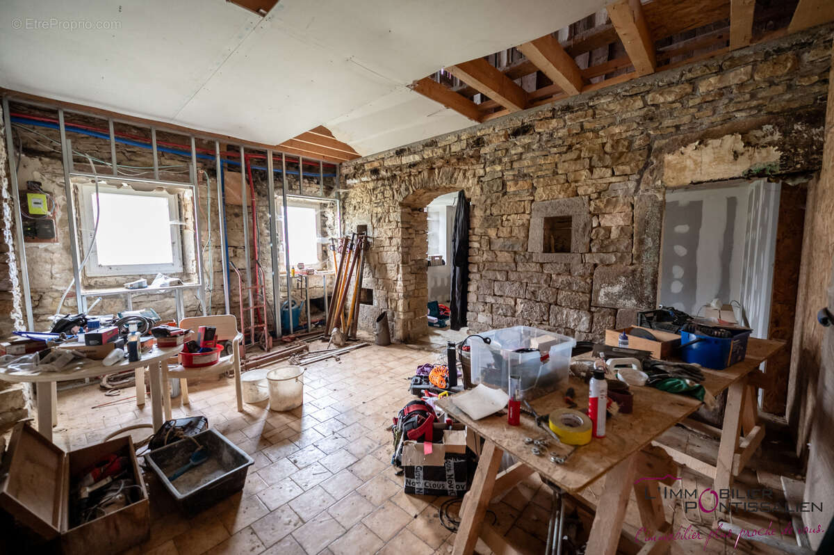 Gevresin - ferme a renover - photo 8