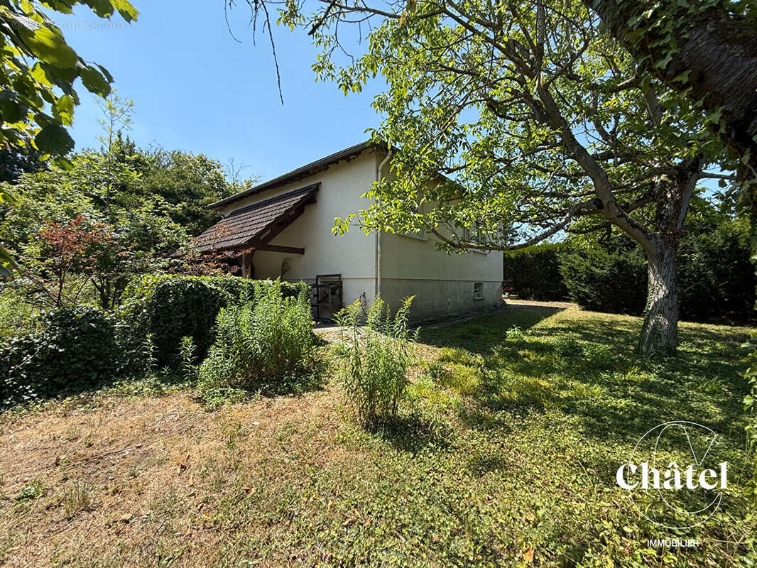 Maison à ORRY-LA-VILLE