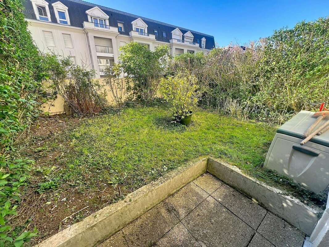 Appartement à LIVRY-GARGAN