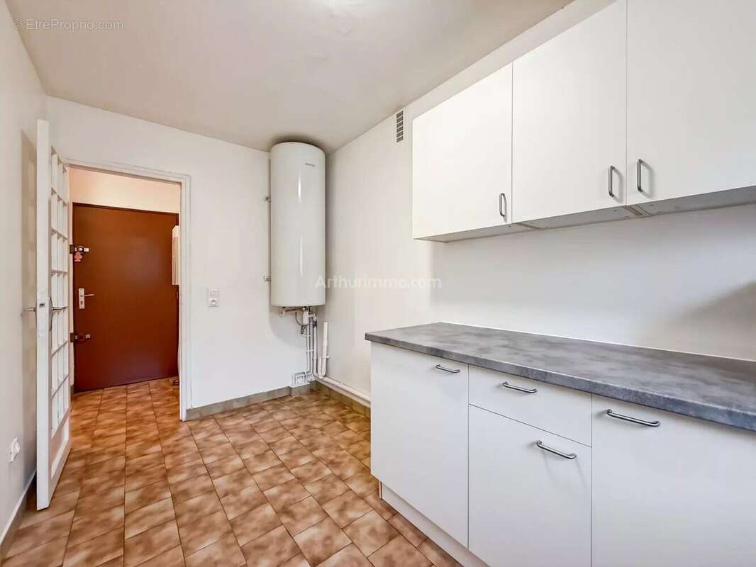 Appartement à THORIGNY-SUR-MARNE