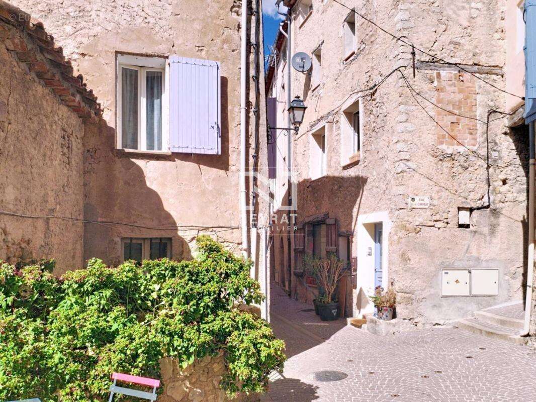 Appartement à FAYENCE