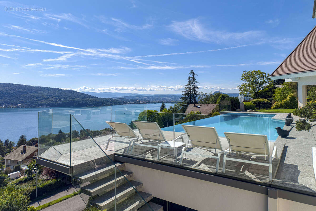Villa d'exception dominant le lac - photo 98