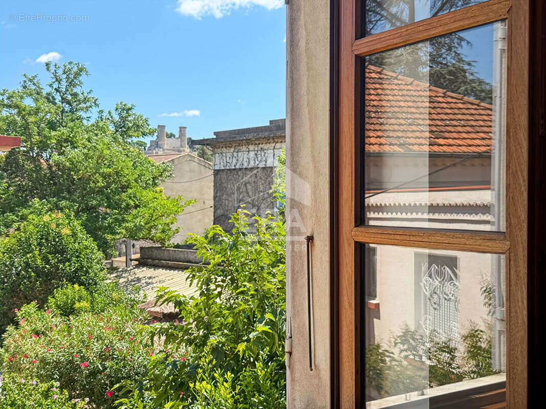 Maison à CHATEAURENARD