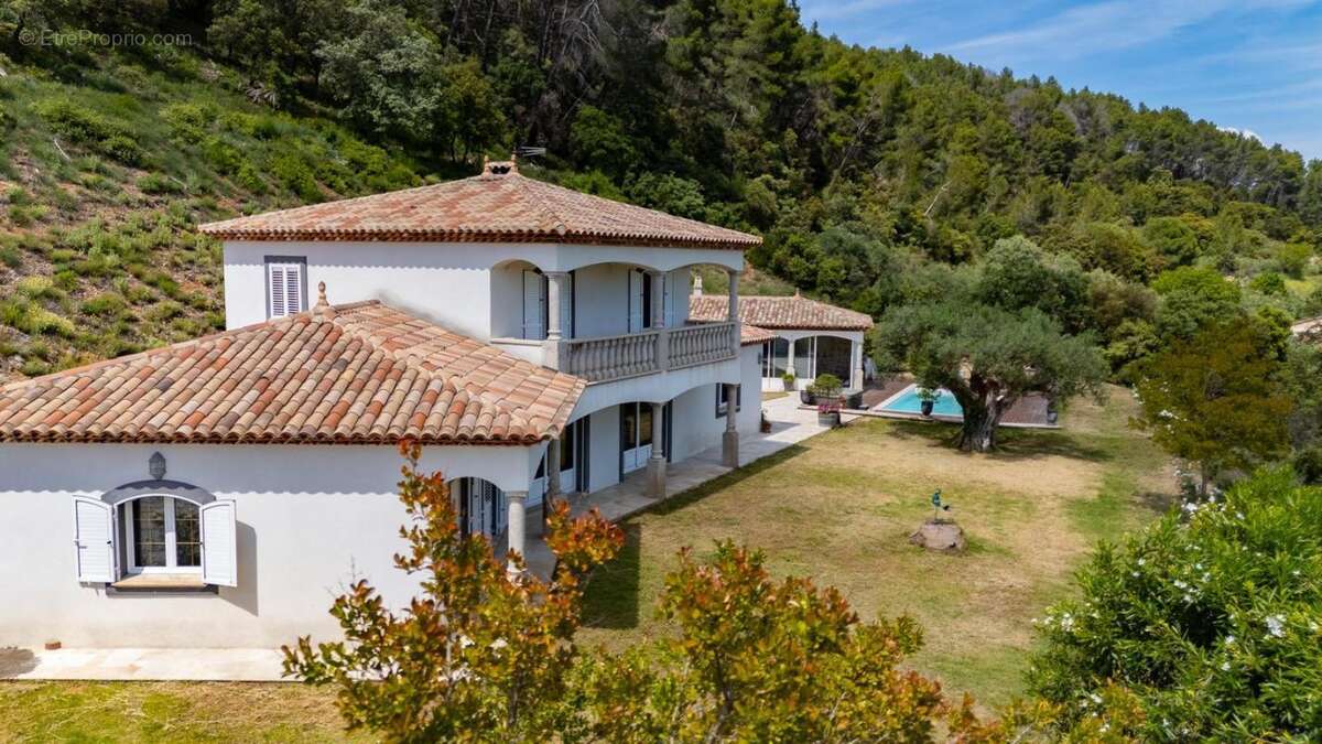 Maison à LA MOTTE
