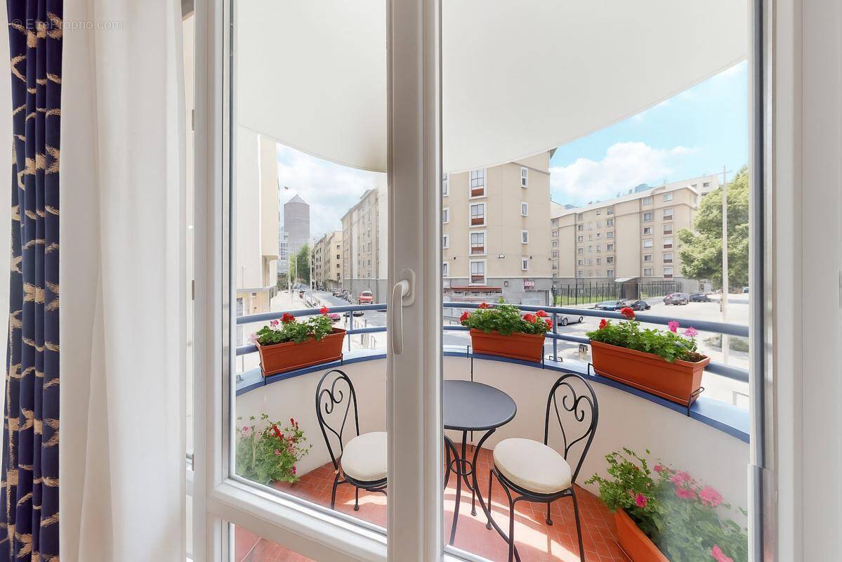 Appartement à LYON-6E