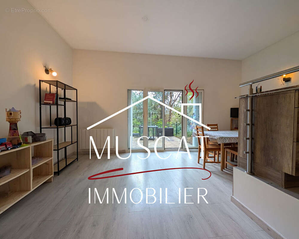 Appartement à L'ISLE-D'ABEAU