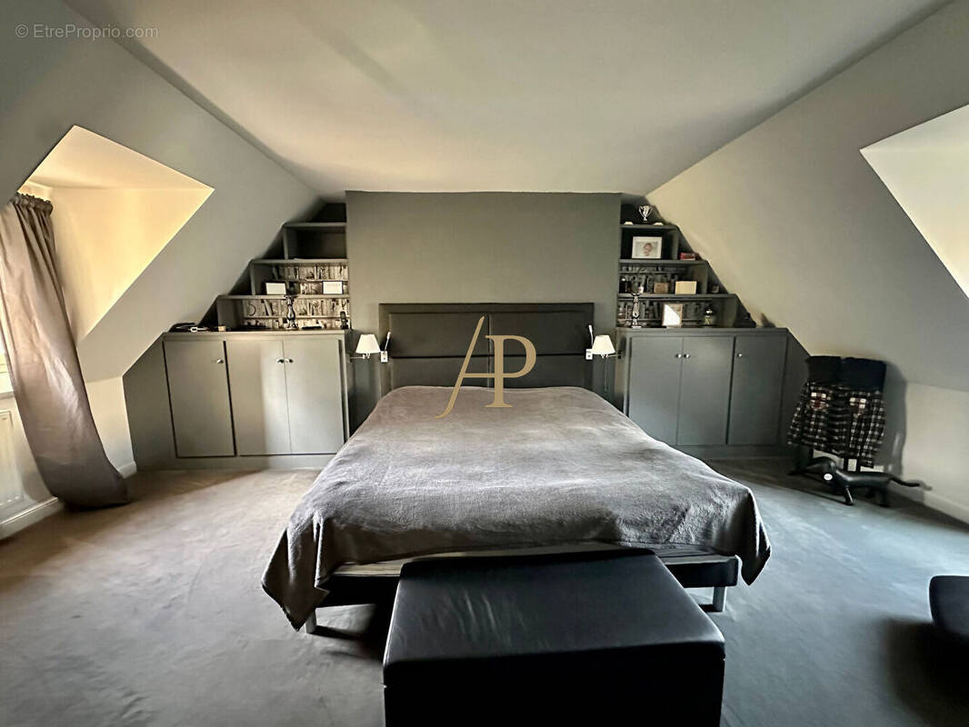 Maison à MAREIL-MARLY