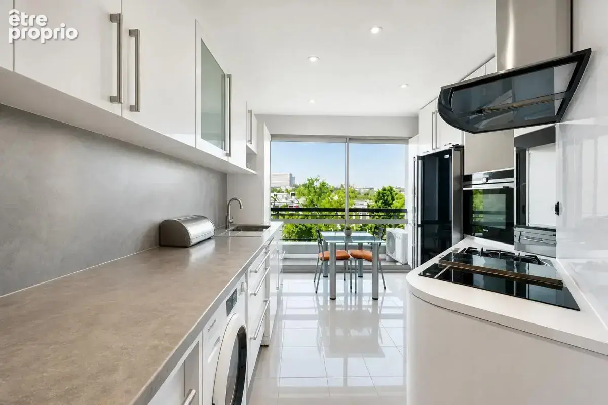 Saint-Giniez / Prado – Dernier étage, T5 150 m², 4 ch, terrasse - photo 5