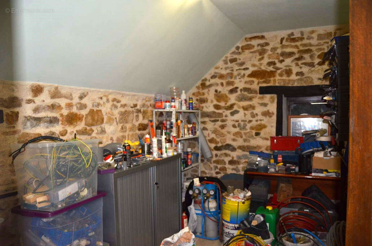 Maison à LE CHATELET