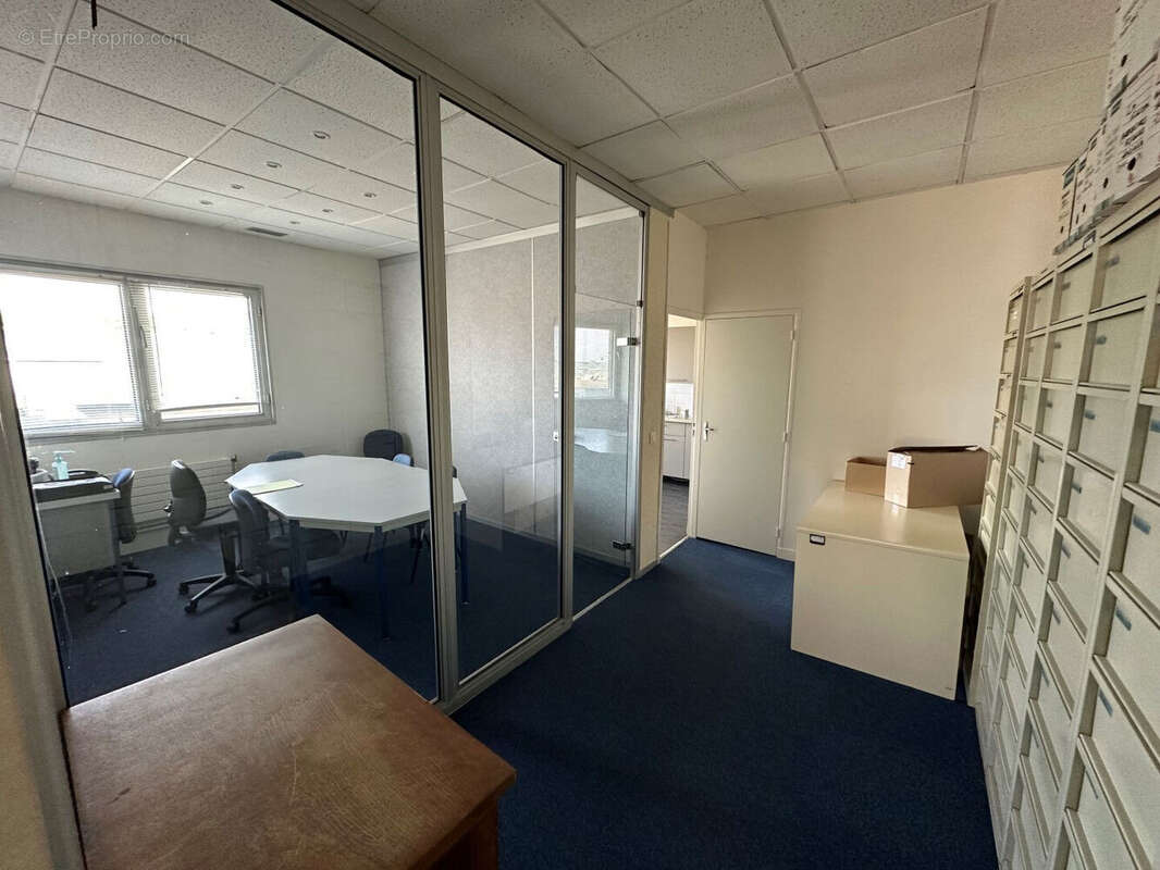 Commerce à VILLIERS-SUR-MARNE