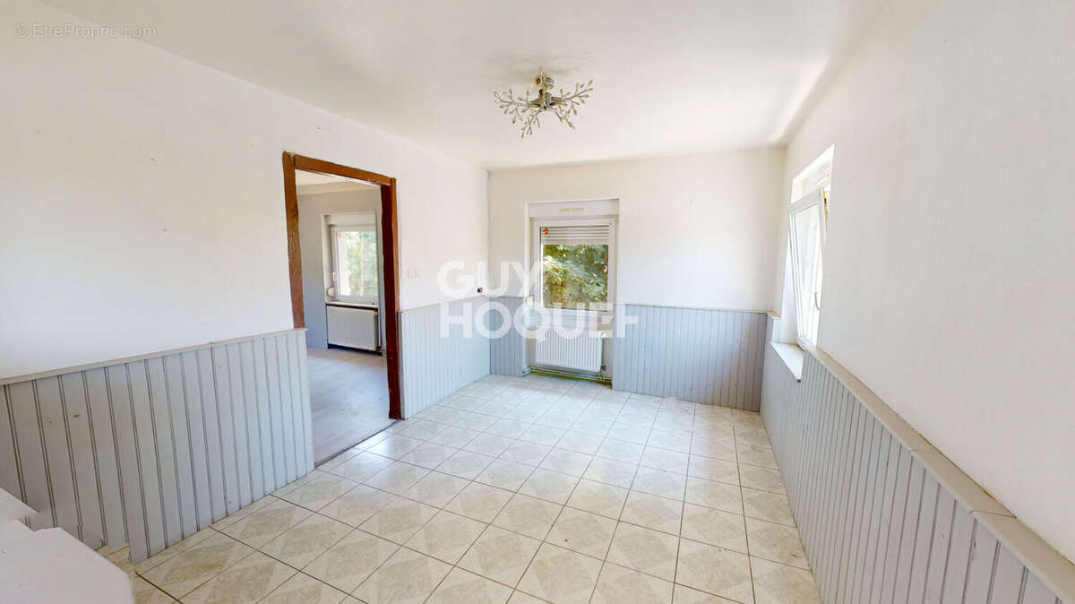 Ensemble immobilier - Burnhaupt Le Haut 225 m2 - Restaurant + Appartement T5 - photo 9