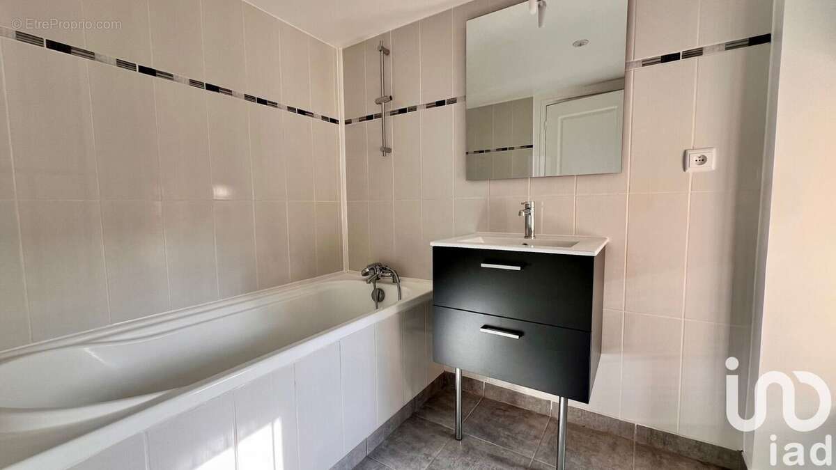 Photo 7 - Maison à REBAIS