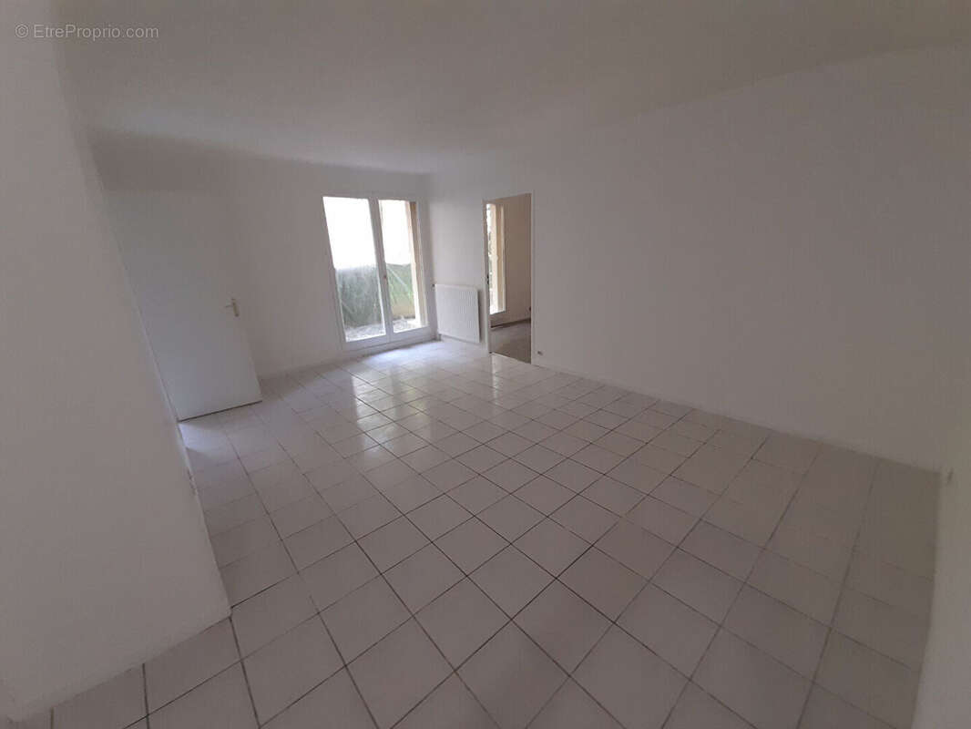 Appartement 95110 3 pièce(s) 60.85m² - photo 3