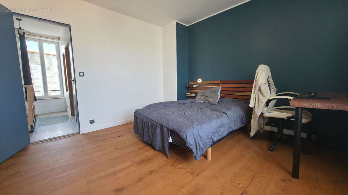 Charmante petite maison rénovée d'environ 50m² avec jardin et stationnement secteur Pont de Paille à Trignac - photo 13