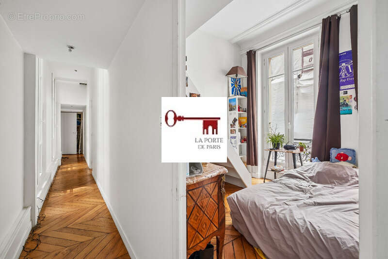 Appartement à PARIS-3E