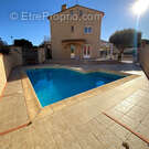 Maison à SAINT-LAURENT-DE-LA-SALANQUE