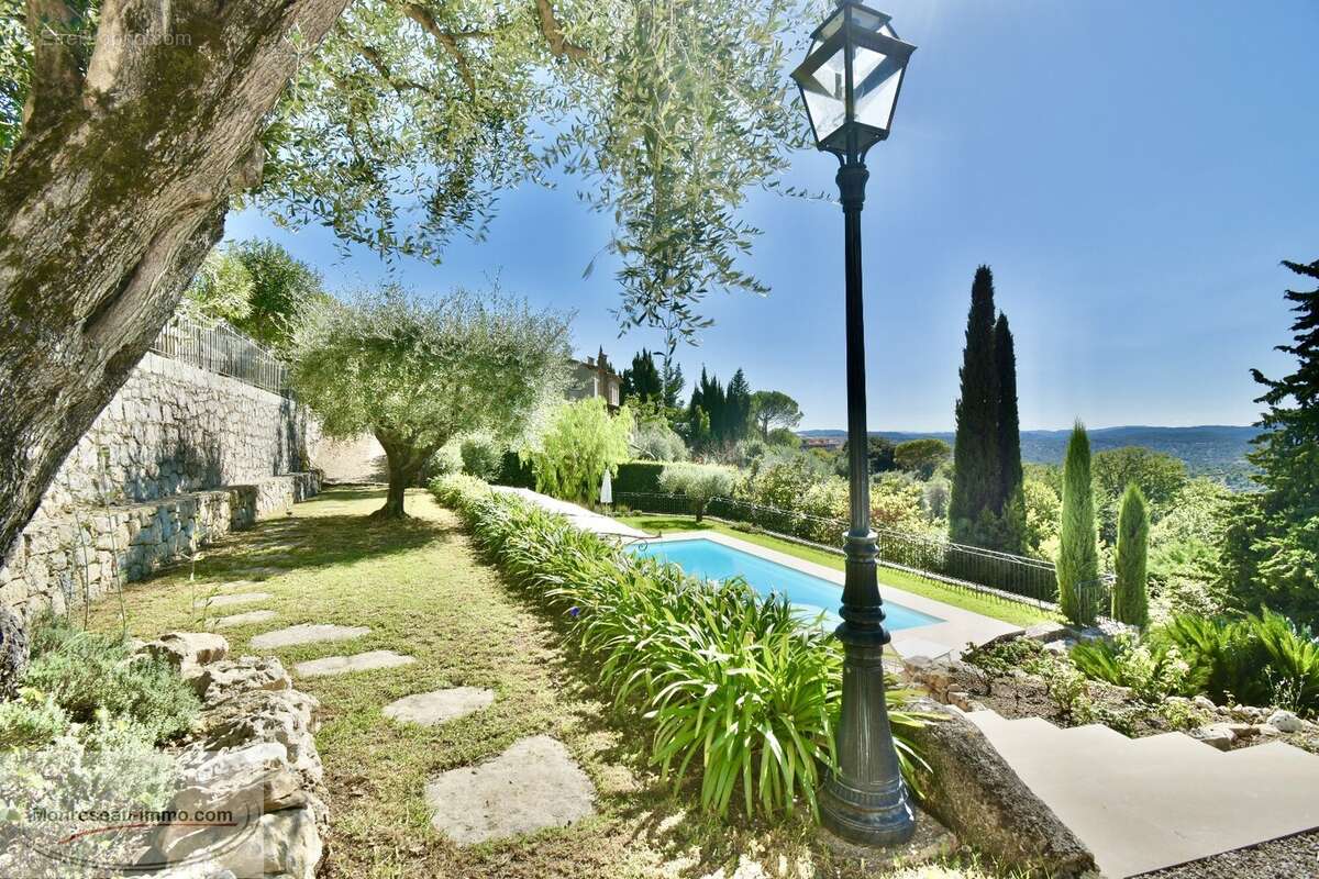 Grasse  Magnifique propriété - photo 19