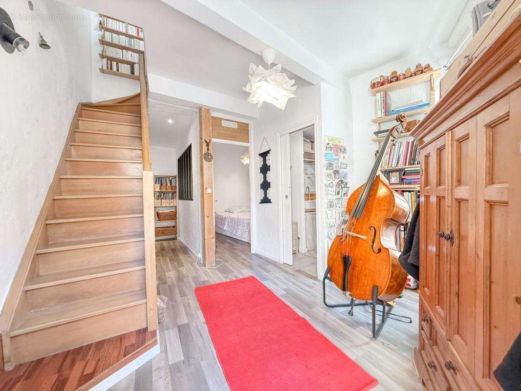 Maison à L'ESCARENE