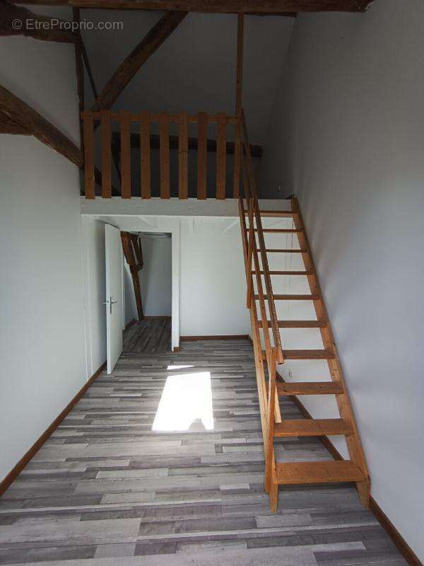 Maison à LA CELLE-SUR-NIEVRE