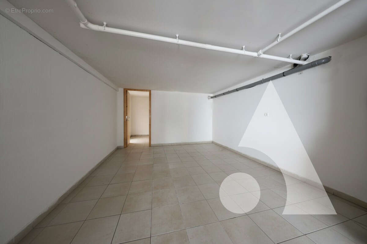 Maison à SAINTRY-SUR-SEINE