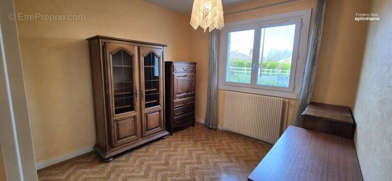 Maison à CHATILLON-SUR-CHALARONNE